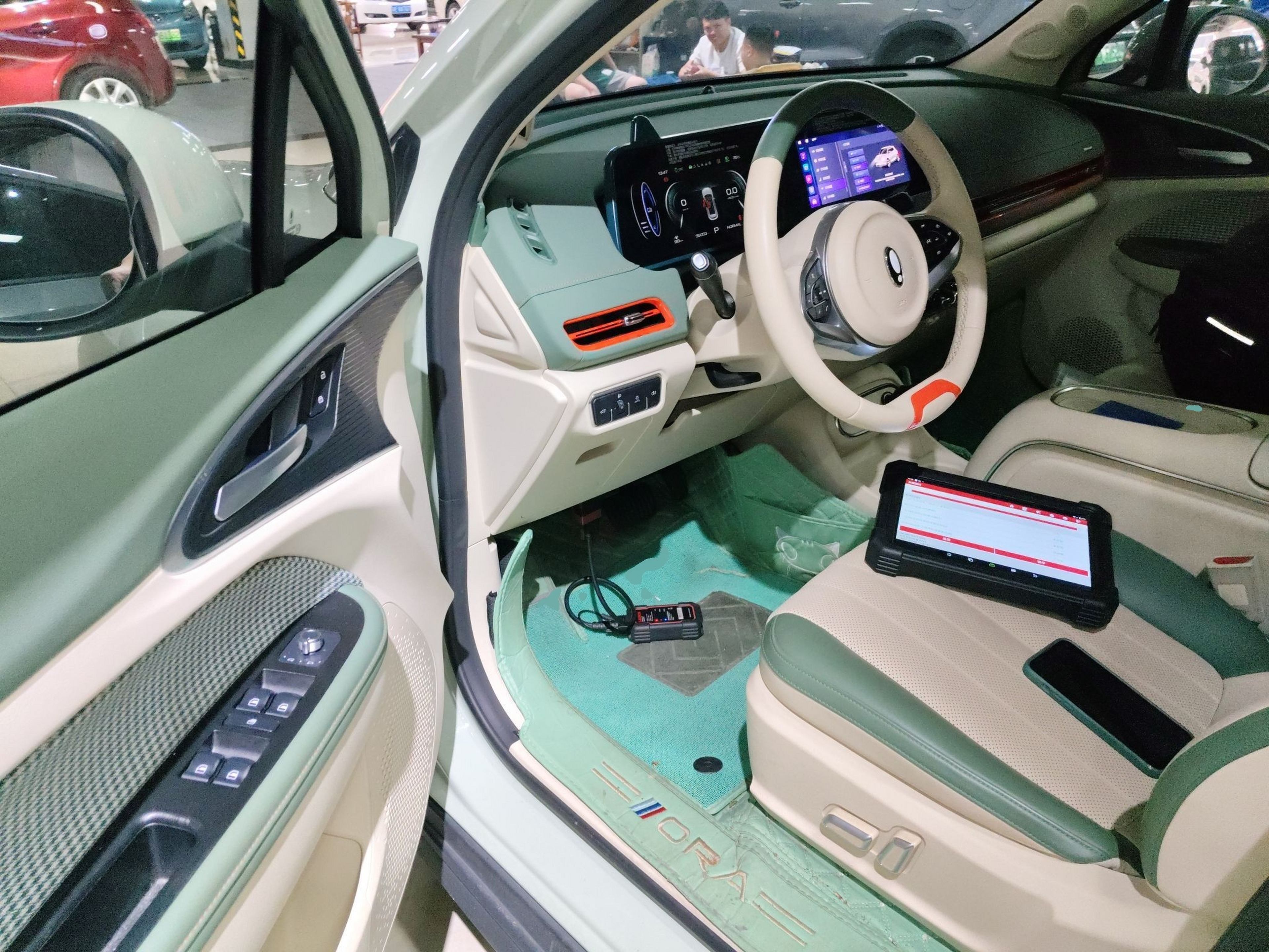 Переднее сиденье в автомобиле