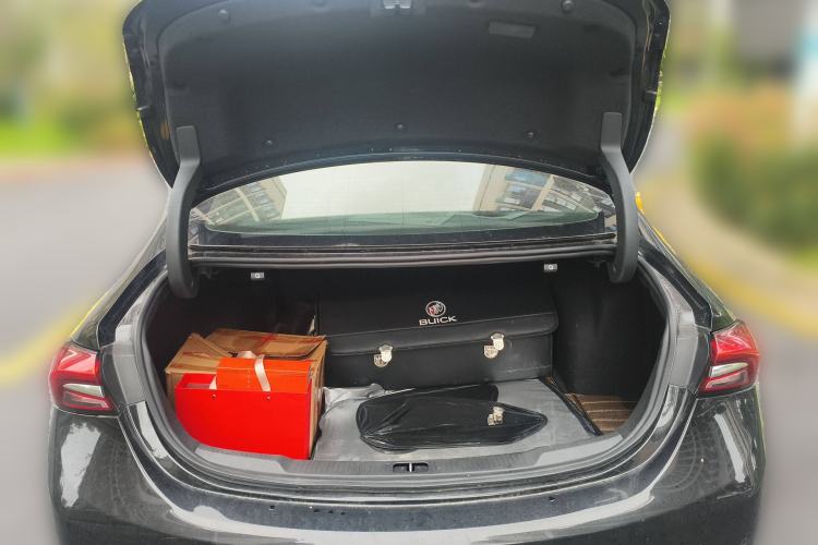 Used Buick LaCrosse 2020 652T Luxury Version Trunk