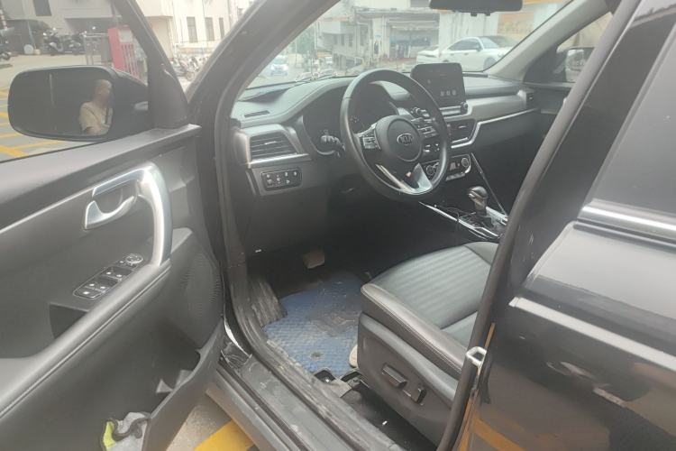 Used Kia Sportage R 2019 2.0L Automatic Smart Luxury Edition Driver Seat