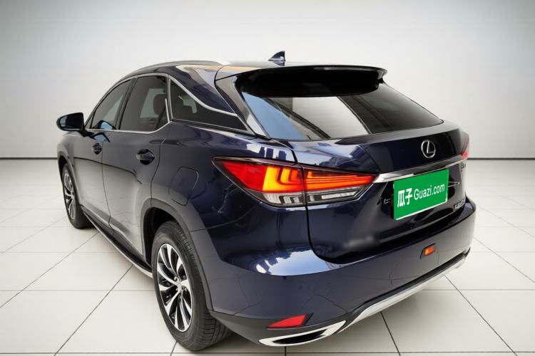 Used Lexus RX 2020 Revised Version 300 Two-Wheel Drive Elite Edition Exterior 2