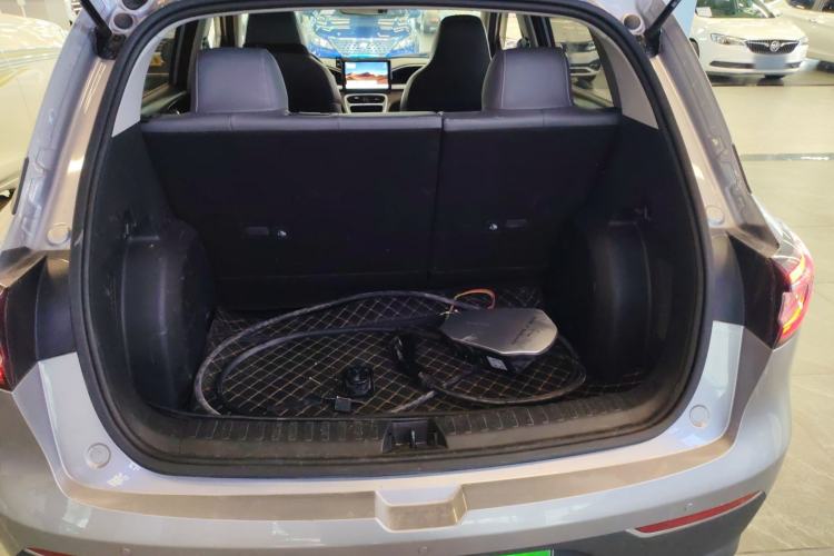 Used Geely Galaxy Geome 2025 410 km Free Version