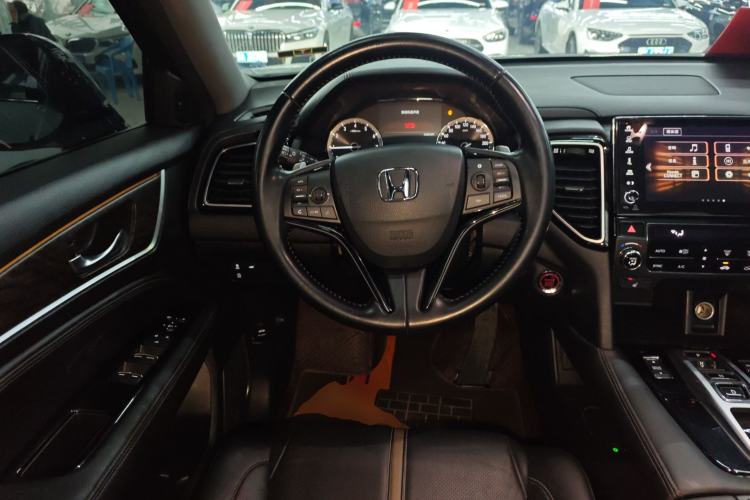 Used Honda UR-V 2020 370TURBO Two-Wheel Drive Luxury Edition