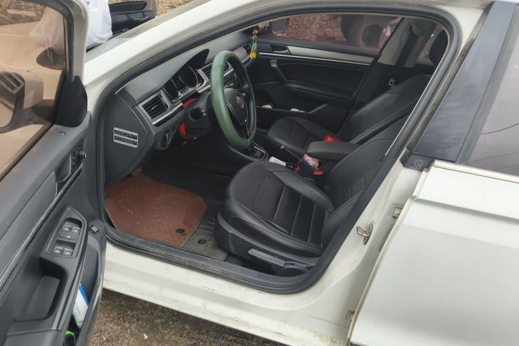 Used Volkswagen Bora 2017 1.6L Automatic Comfort Model Driver Seat