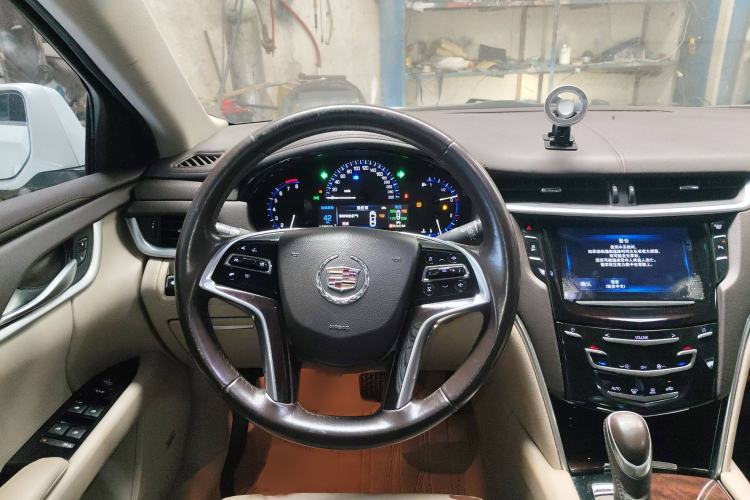 Used Cadillac XTS 2015 28T Comfort Model