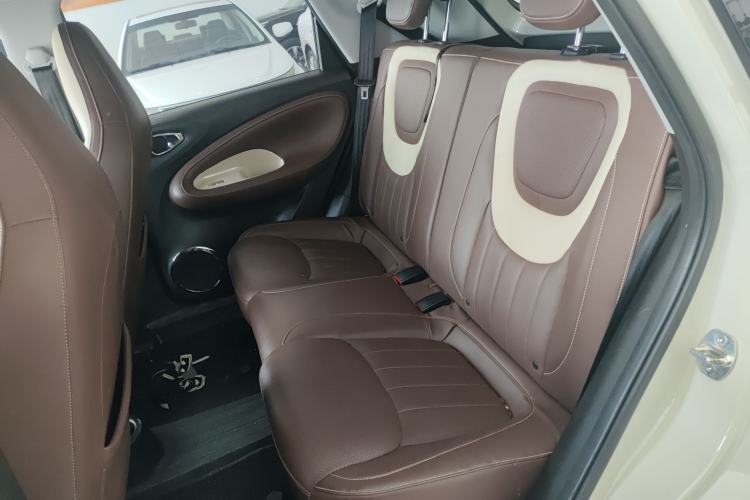 Used Wuling Bingo 2023 333 km Lingxi Connected+ Version Left Rear Seat