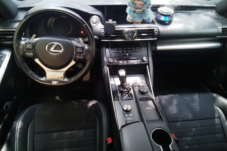 Used Lexus IS 2017 300 F SPORT Edition
