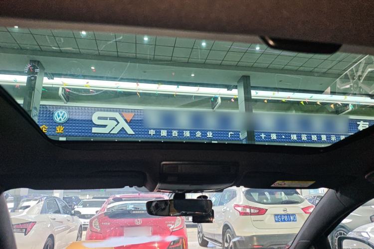 Used Volkswagen Golf 2017 280TSI Automatic R-Line Million-Vehicle Commemorative Edition