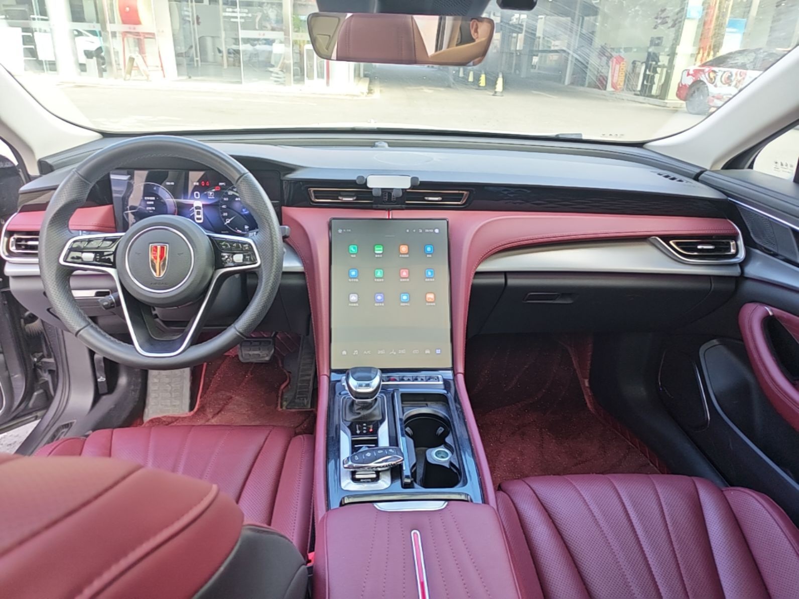 Hongqi H5 2024 2.0T Automatic Smart Connect Flagship Edition - Chinese Trim Chang — снимка 14