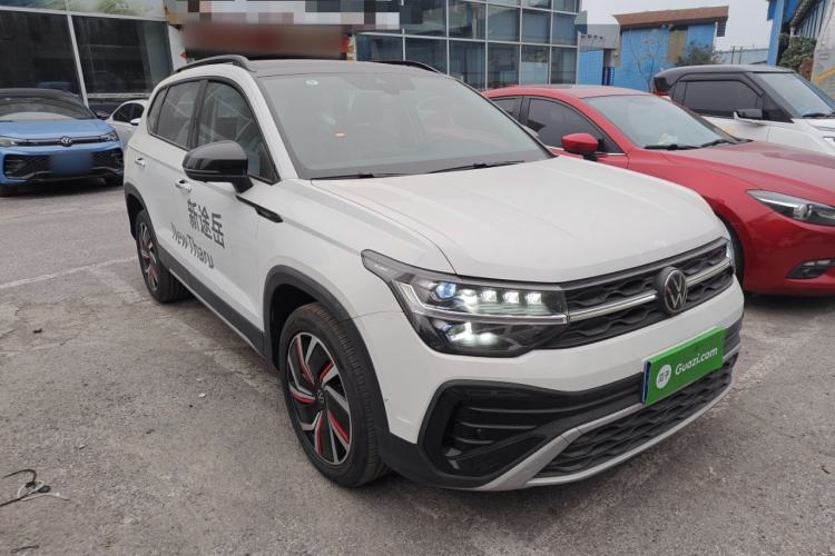 Used Volkswagen Tharu 2023 300TSI Two-Wheel-Drive Moon Luxury Edition