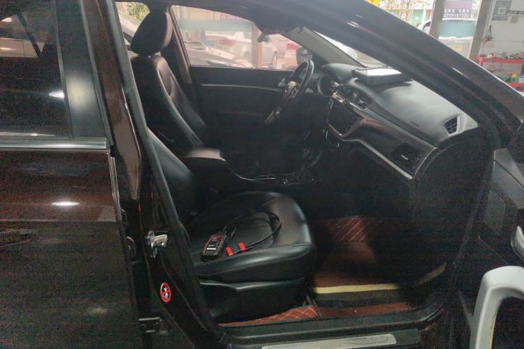 Used Geely Auto Emgrand 2017 Sedan Million Edition 1.5L CVT Upward Version
