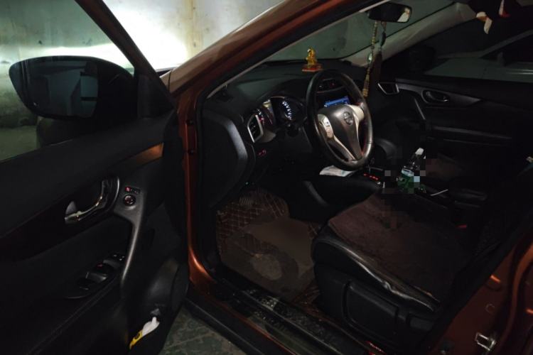 Used Nissan X-Trail 2014 2.0L CVT Comfort Edition 2WD
