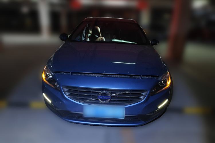 Used Volvo V60 2014 T5 Zhiya Edition