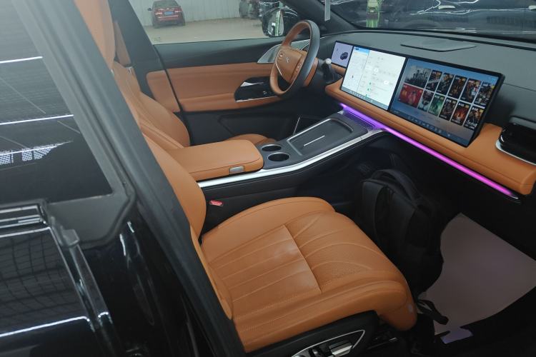 Used XPeng G9 2025 625 Long-Range Max
