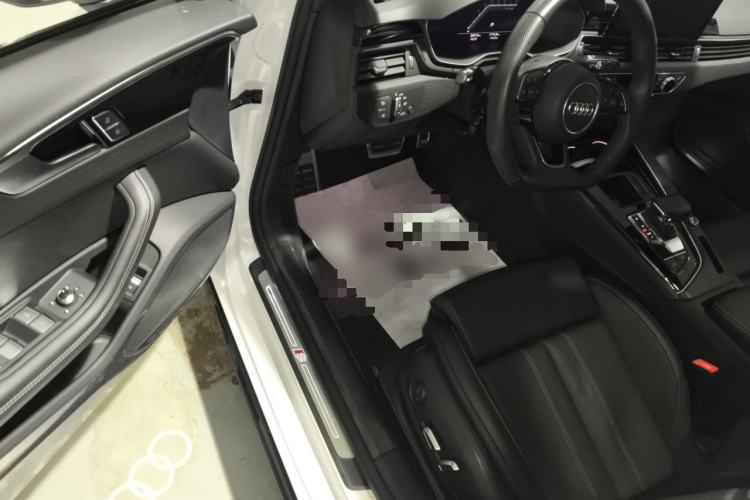 Used Audi A4L 2024 40 TFSI Luxury Dynamic Edition