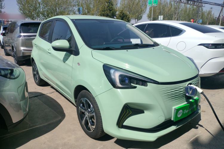 Used CHANGAN Benni E-Star 2022 Qingxin Edition Colorful Model Lithium Iron Phosphate Front Right 45 Deg