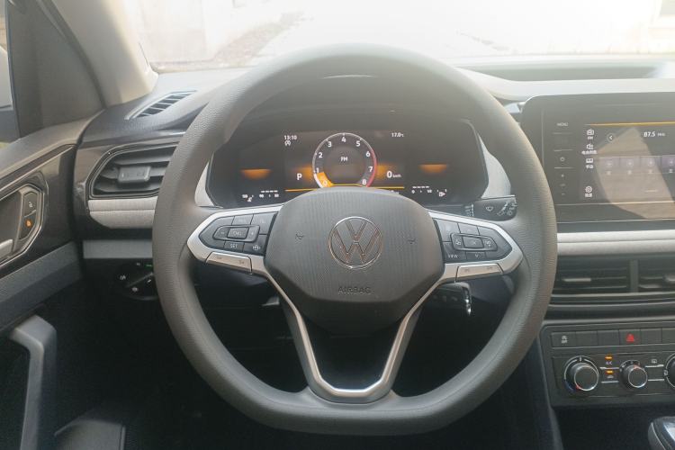 Used Volkswagen Tharu 2025 New Sharp 1.5L Sharp Edition Steering Wheel