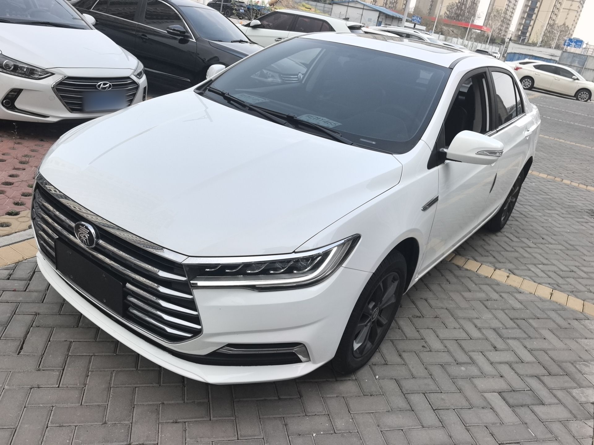 Parte inferior delantera