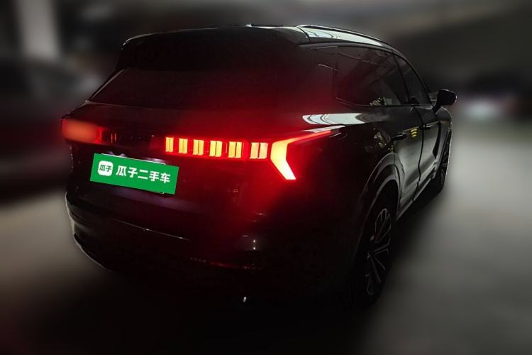 Used Lynk & Co 09 EM-P 2024 2.0TD EM-P Four-Wheel Drive ULTRA Six-Seater
