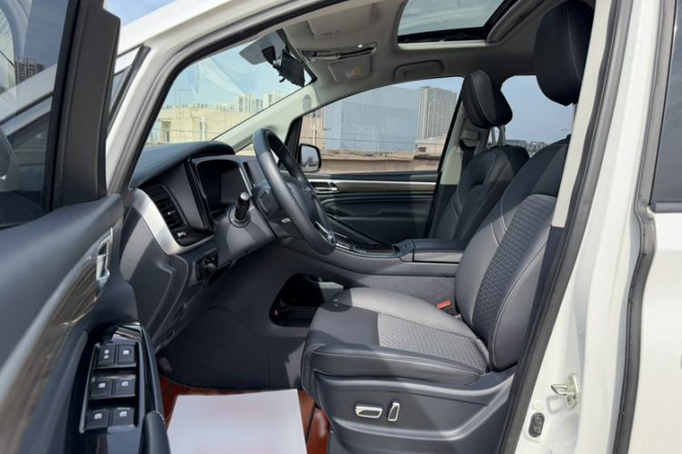 Used GAC Trumpchi M8 2023 Lingxiu Series 390T Luxury Edition Interior 4