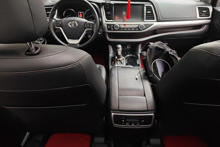 Used Toyota Highlander 2021 2.0T Four-Wheel Drive Luxury Edition 7 Seats Center Console