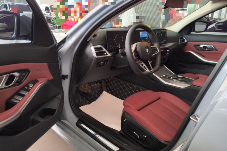 Used BMW 3 Series 2025 325i M Sport Package Driver Seat