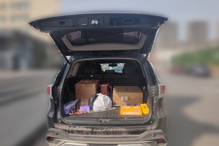 Used Toyota Highlander 2017 2.0T Four-Wheel Drive Luxury Edition 7 Seats