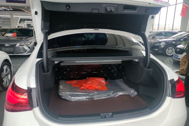Used Mercedes-Benz A-Class 2024 Updated A 200 L Fashion Version Trunk