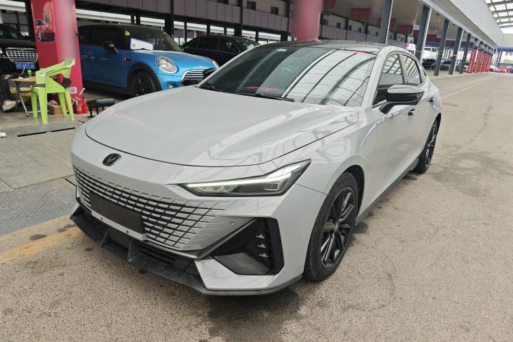 Used CHANGAN UNI-V 2022 1.5T Prestige Version