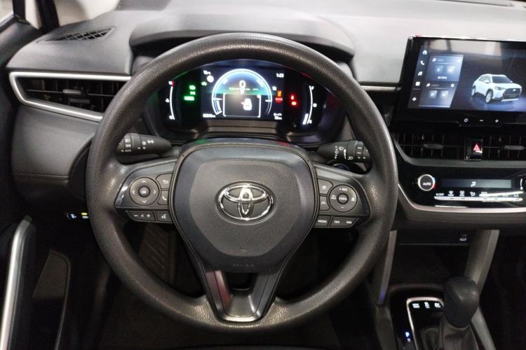 Used Toyota Corolla Cross 2023 Dual-Motor 2.0L Pioneer Edition Steering Wheel