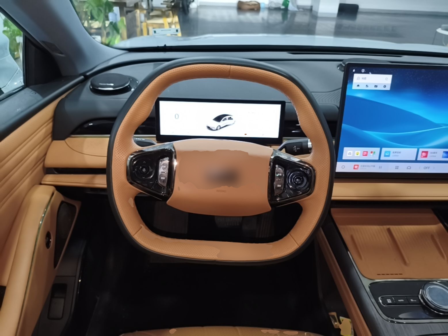 Geely Galaxy 8 2025 130km EM-i Deluxe Edition — снимка 13
