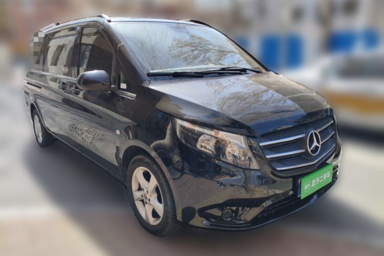 Used Mercedes-Benz Vito 2018 2.0T Elite Version 9 Seats China VI Emission Standard Front Right 45 Deg