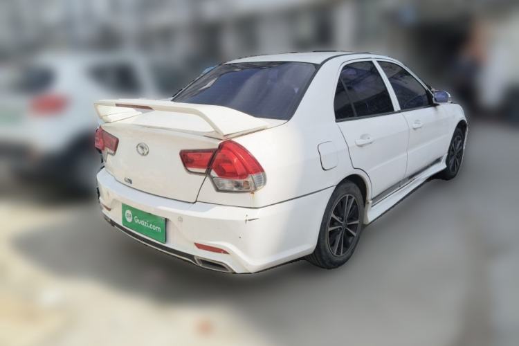 Used Soueast V3 Lingyue 2015 1.5L Manual Style Edition Rear Right 45 Deg