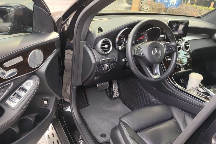 Used Mercedes-Benz GLC 2016 GLC 260 4MATIC Dynamic Edition
