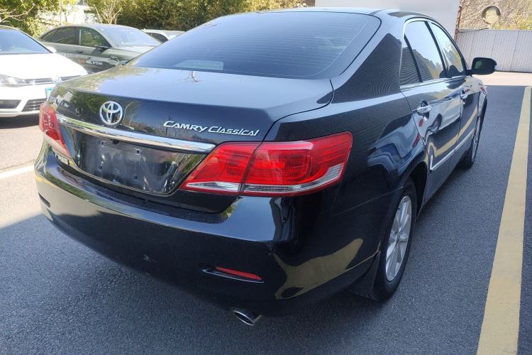 Used Toyota Camry 2013 200G Classic Luxury Edition Rear Right 45 Deg