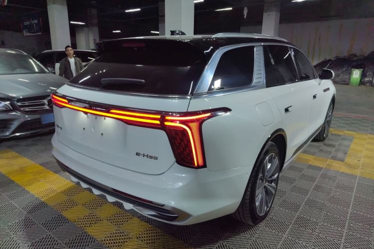 Used Hongqi E-HS9 2021 510 km Range Flagway Edition Six Seats Rear Right 45 Deg