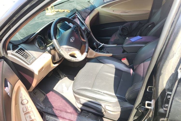 Used Hyundai Sonata 2013 2.0L Automatic Prestige Edition Left Front Seat