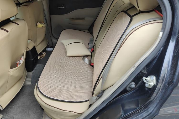 Used Bestune B50 2012 1.6L automatic fashion version
