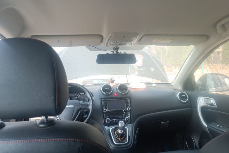 Used Haval H6 2016 Upgraded Model 1.5T Manual Two-Wheel Drive Urban Version