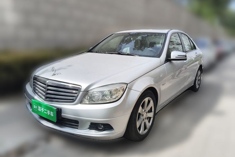 Used Mercedes-Benz C-Class 2010 C 180K Classic model