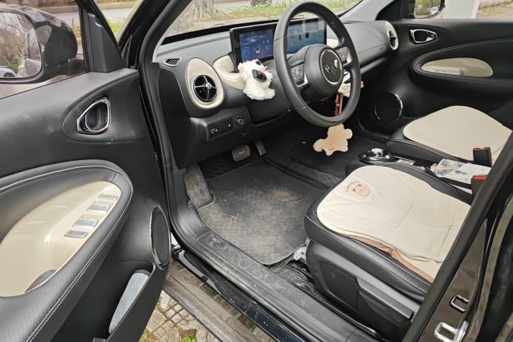 Used Wuling Bingo 2023 333 km Enjoyment Version
