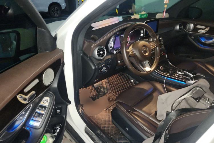 Used Mercedes-Benz GLC 2018 GLC 260 4MATIC Luxury Model