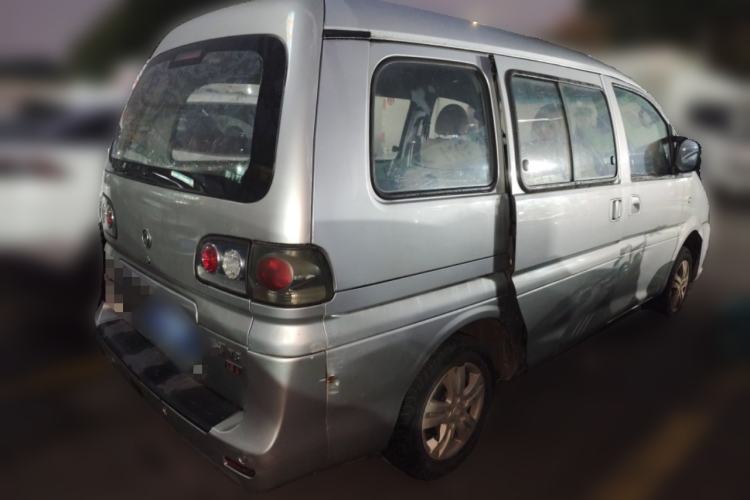 Used FORTHING Lingzhi 2017 V3 1.5L 5-Seater Special Offer Model