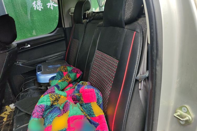 Used Foton Tunland 2017 2.8T E3 Diesel Two-Wheel Drive Elite Edition BJ493ZLQ4
