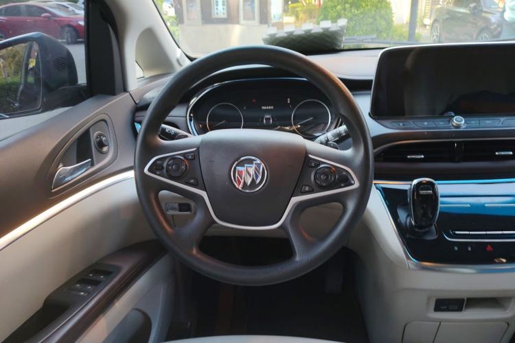 Used Buick GL8 2023 Land Executive Class Smart Enjoyment Model Steering Wheel