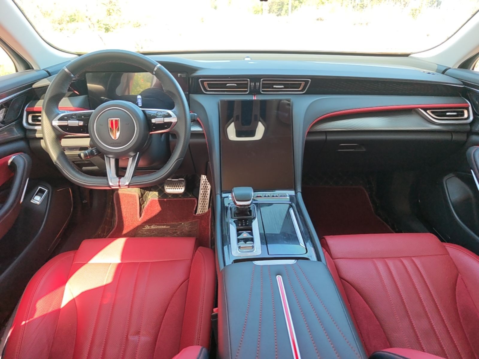 Hongqi H6 2023 2.0T Zhiyi Version — снимка 12