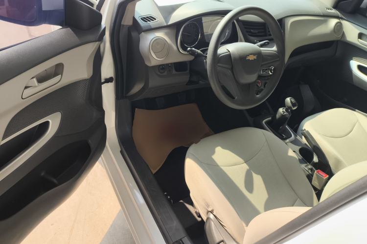 Used Chevrolet Sail 2015 Sail 3 1.3L Manual Ideal Edition
