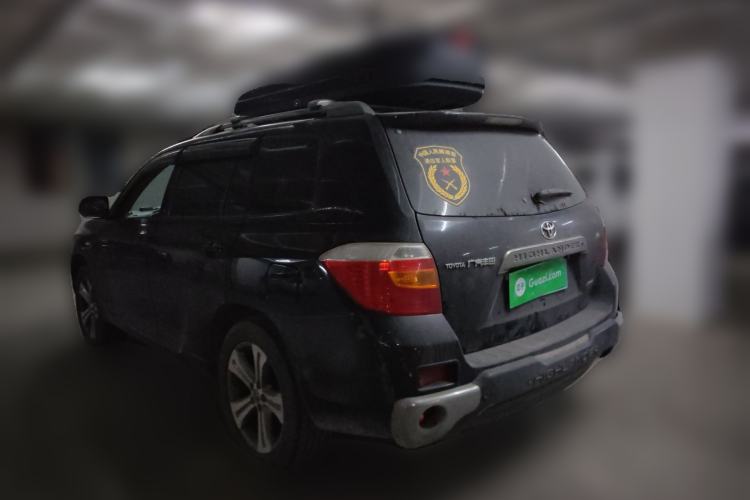 Used Toyota Highlander 2011 2.7L Two-Wheel Drive 7-Seater Luxury Navigation Edition
