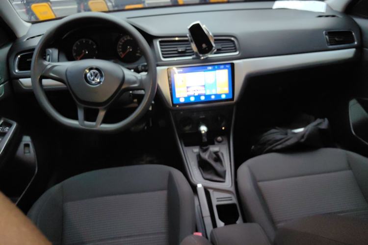 Used Volkswagen Lavida 2015 1.6L Automatic Fashion Edition
