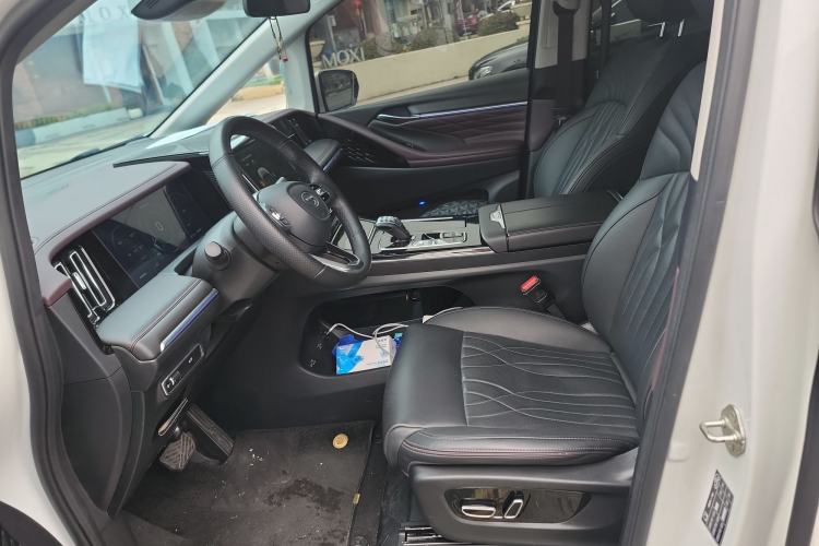 Used GAC Trumpchi M8 2024 Master Series 400T Prestige Edition
