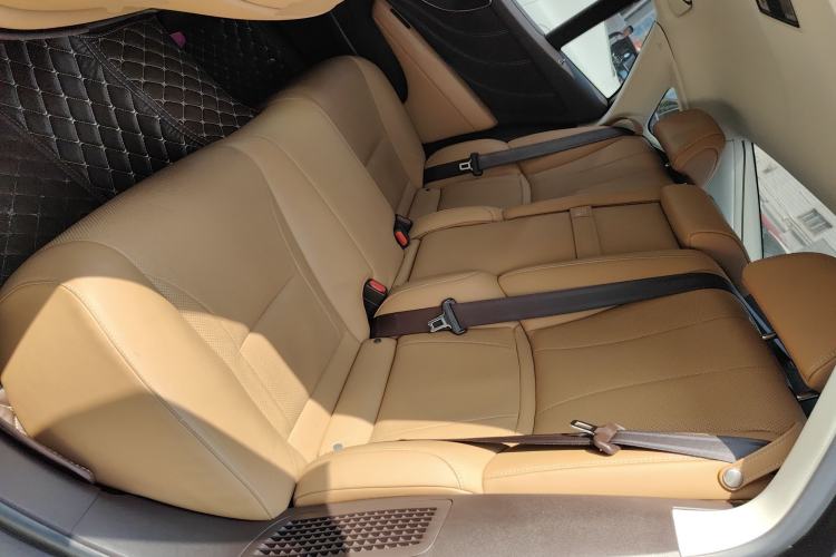 Used Lexus LS 2018 500h Excellence Edition China VI standard
